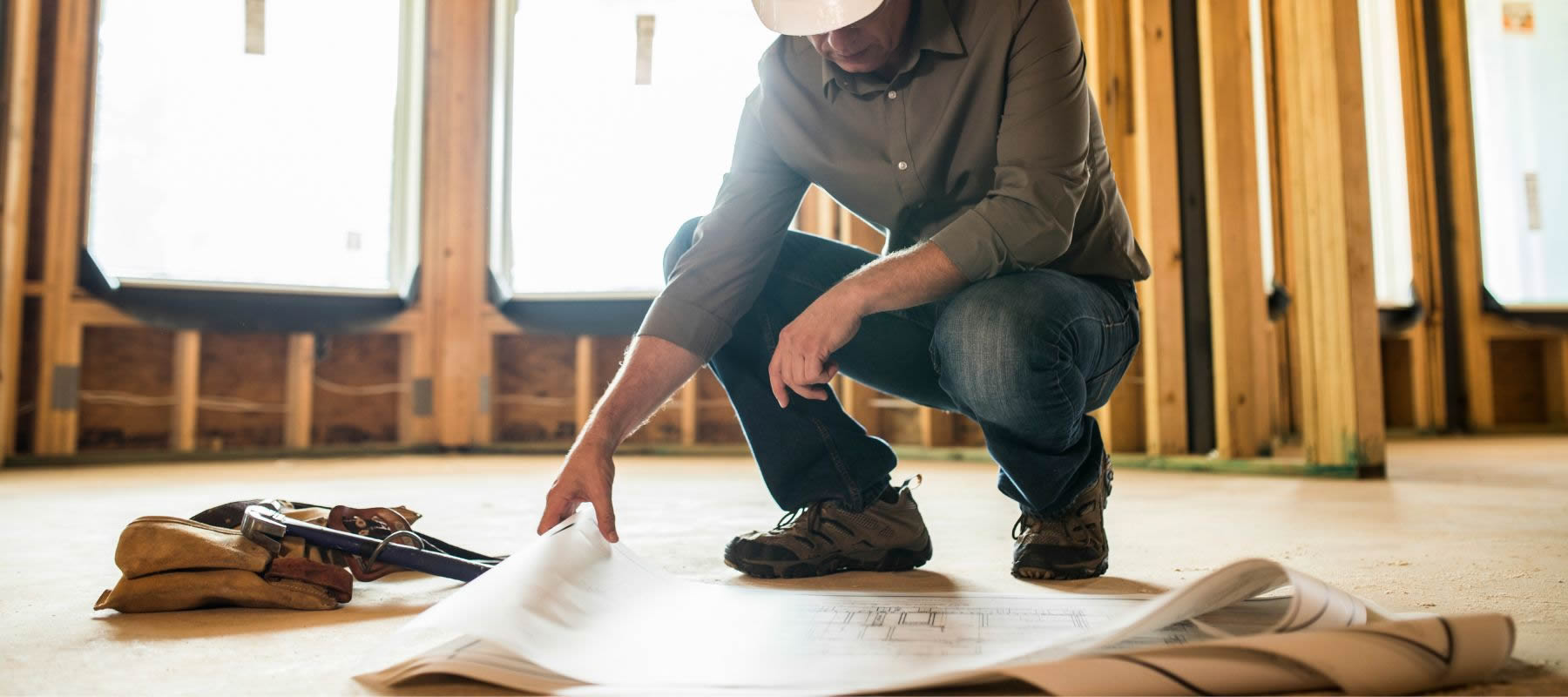 contractor-with-remodel
